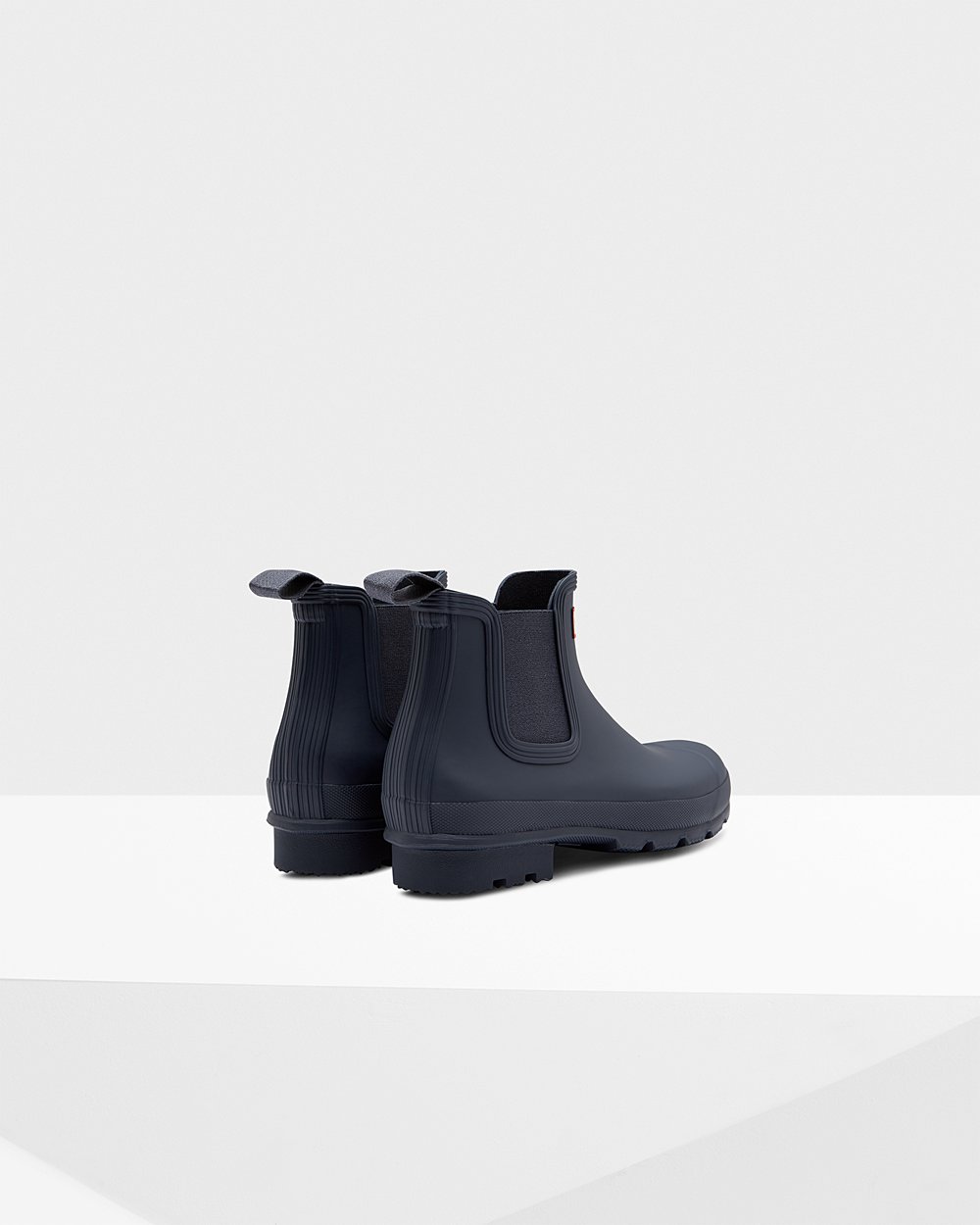 Hunter Original Chelsea Boots - Shop Mens Navy - SMIQFL819